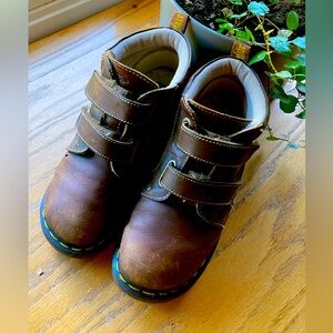 Dr. Martens velcro leather work boots 8